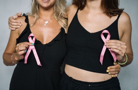 Borstkanker treft 1 op 9 vrouwen voor de leeftijd ...