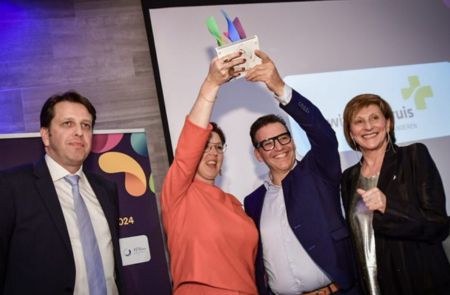 Wit-Gele Kruis West-Vlaanderen wint award patiëntgerichte...