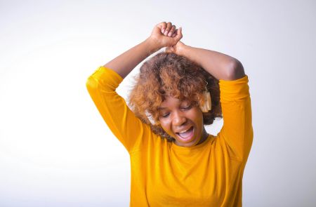 Shift uit, stem aan Shift uit, stem aan