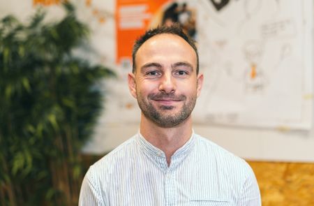 Voorbij de reddersmentaliteit Voorbij de reddersmentaliteit